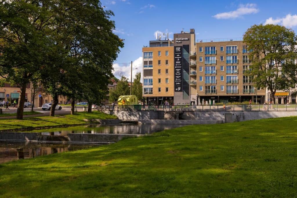 Dinbnb I 10 Min From Downtown I Priv Patio I Self Checkin * Oslo